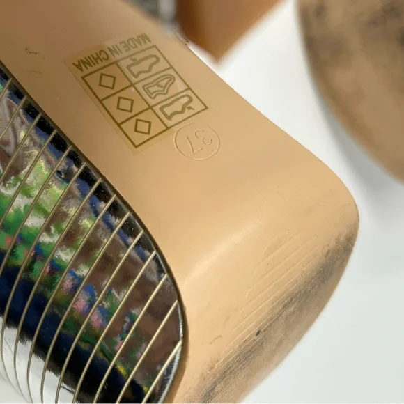 Metallic Silver Platform Heels - Picture 7 of 7